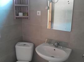 Hotels in the village，位于K'veda Bzubzu的酒店