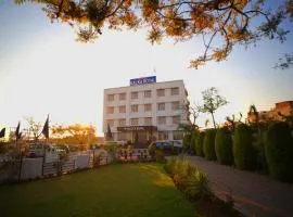 Hotel Kalka Royal
