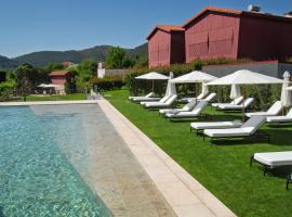 Quintãs Farm Houses，位于阿鲁卡的酒店