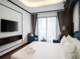 Eli Suites