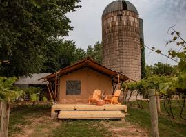 Painted Prairie - Vineyard Hause