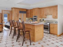 RMR: Tram Tower 12 Condo in Teton Village