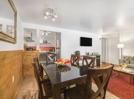 RMR: Tensleep B4 Condo in Teton Village，位于提顿村的分契式公寓