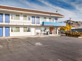 温多弗6号汽车旅馆，位于西温多弗的酒店