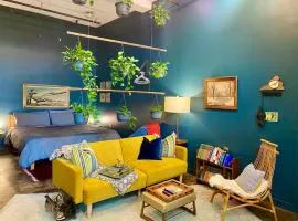Downtown Lynchburg, Vintage Courtyard Loft, Va