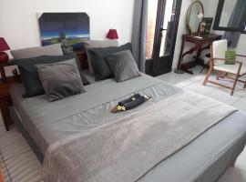 Aloes Lagoon Lodge，位于圣保罗的酒店