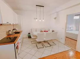 Apartment Filip&Matej - near old town