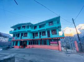 Hotel O Himalaya，位于Chini的酒店