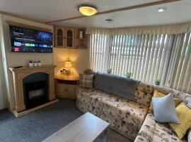 Bailey's Caravan Hire - Sealands Plot 1 - Wi-Fi - Dog Friendly