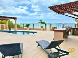 Casa Caracol Beachfront and Private Pool Villa