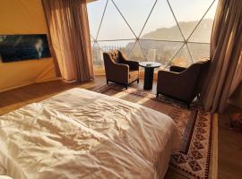 luxury dome resort