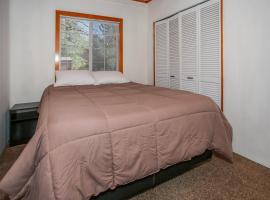 Palms to pines #1877，位于舒格洛夫的酒店