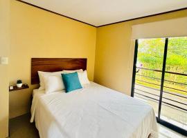 Hotel Nativo Arenal，位于福尔图纳的酒店