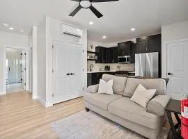 1 - Modern Loft Getaway 25 Min to Zion, Walk to Food and Parks