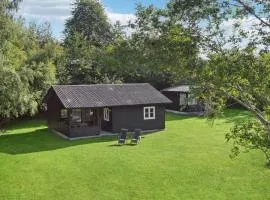 2 Bedroom Gorgeous Home In Askeby