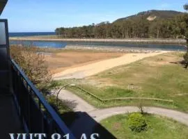 EDIFICIO EL MIRADOR -SITUADO en Playa del Puntal Villaviciosa Primera Linea Playa