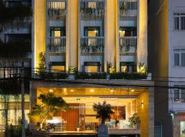 Celine Express - Q Dalat Hotel，位于大叻的酒店