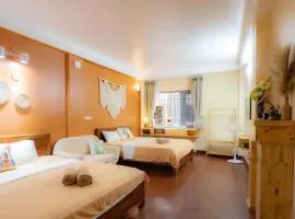 Nguyên căn 6 tầng 4 phòng ngủ khép kín thang máy