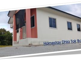 Homestay Dhia Tok Bok，位于Machang的酒店