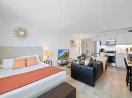 CozySuites Modern Studio Condo at Showboat #28