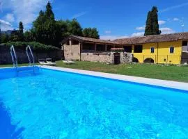 Cascina Monte Tivino