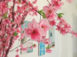 岩石之上旅馆