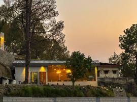 Anupraas Resort，位于兰斯顿的酒店