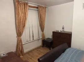 Pdmdecor House