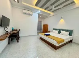 Dolphin Bay Resort