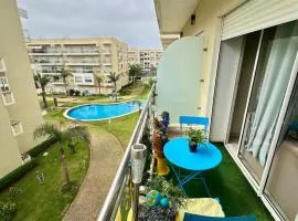 Bel appartement vue piscine