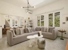 Eva's Apartment