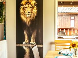 Wild Jungle Retreat，位于Kirn的酒店