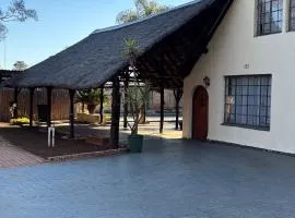 Aneiwa airport lodge