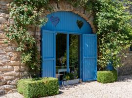 Gite - Li Badet - 19 personnes - Jacuzzi - Sauna，位于维尔雅尔姆的酒店