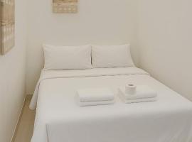 Iwa Hotel，位于塔比拉兰的酒店