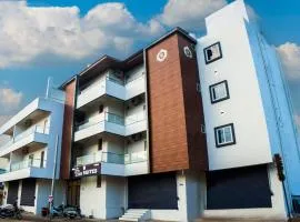 Hotel Sun Suites - A unit of SUN Group - Spacious Rooms - Brand New Building