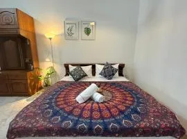 Spacious Seremban Retreat Home with Wi-fi & TV Box