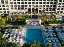 Astor Garden Hotel
