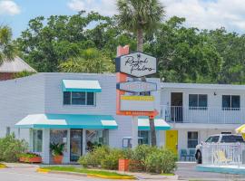 Royal Palms Motel，位于泰比岛的酒店