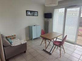 Studio résidence tranquillité-local vélos，位于艾特雷的酒店