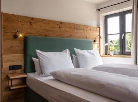 Hotel und Landgasthof Zachschuster，位于Gaißach的酒店