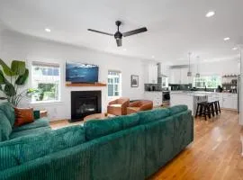 The Terra Haus - 4BR Modern Boho Retreat