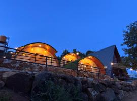 Hobbit Haven，位于耶拉吉里的酒店
