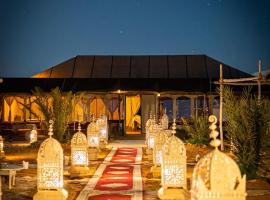 Aurum dunes Luxury camp，位于梅尔祖卡的酒店