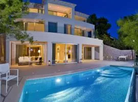 Stunning Brac Villa 5 Bedrooms Villa Selca Brac 5 Metres To The Beach