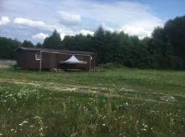 Domek na łące
