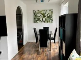 2 Bed Cosy Manchester City Apartment