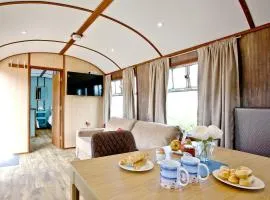 Brunel Boutique Railway Carriage 5