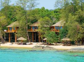 Tree House Bungalows，位于瓜隆岛的海滩短租房