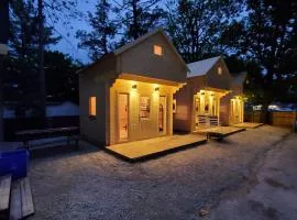Wasaga Beach Bunkie 9